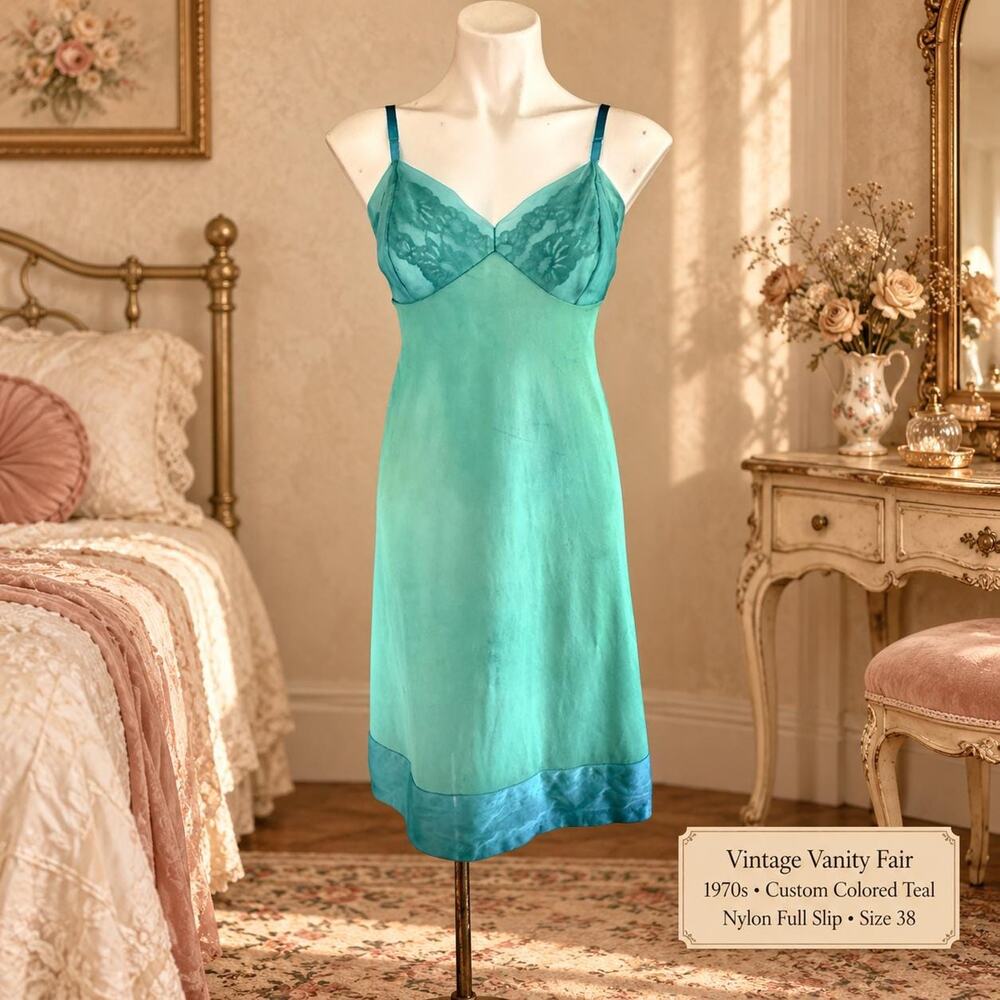 Vintage Vanity Fair 1970s Custom Colored Teal Nylon Full Slip 38